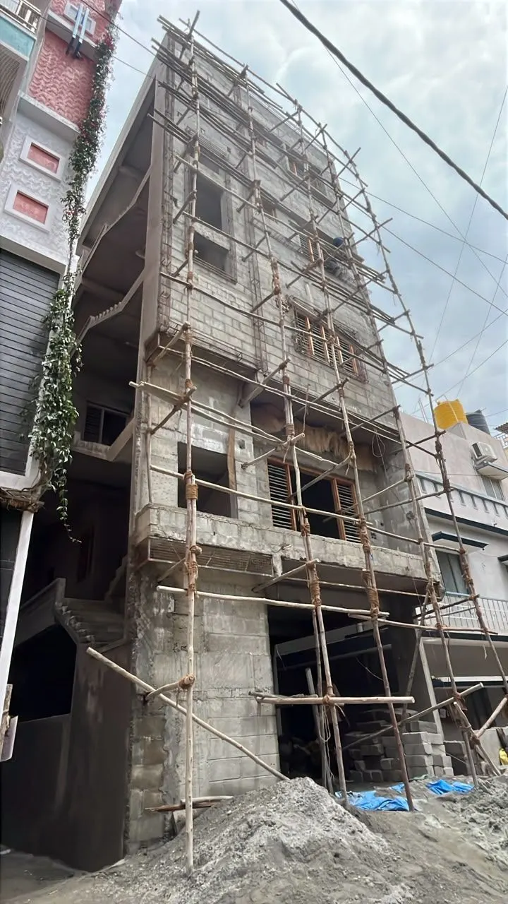 Structure going up, Residential project, Ganapathipura